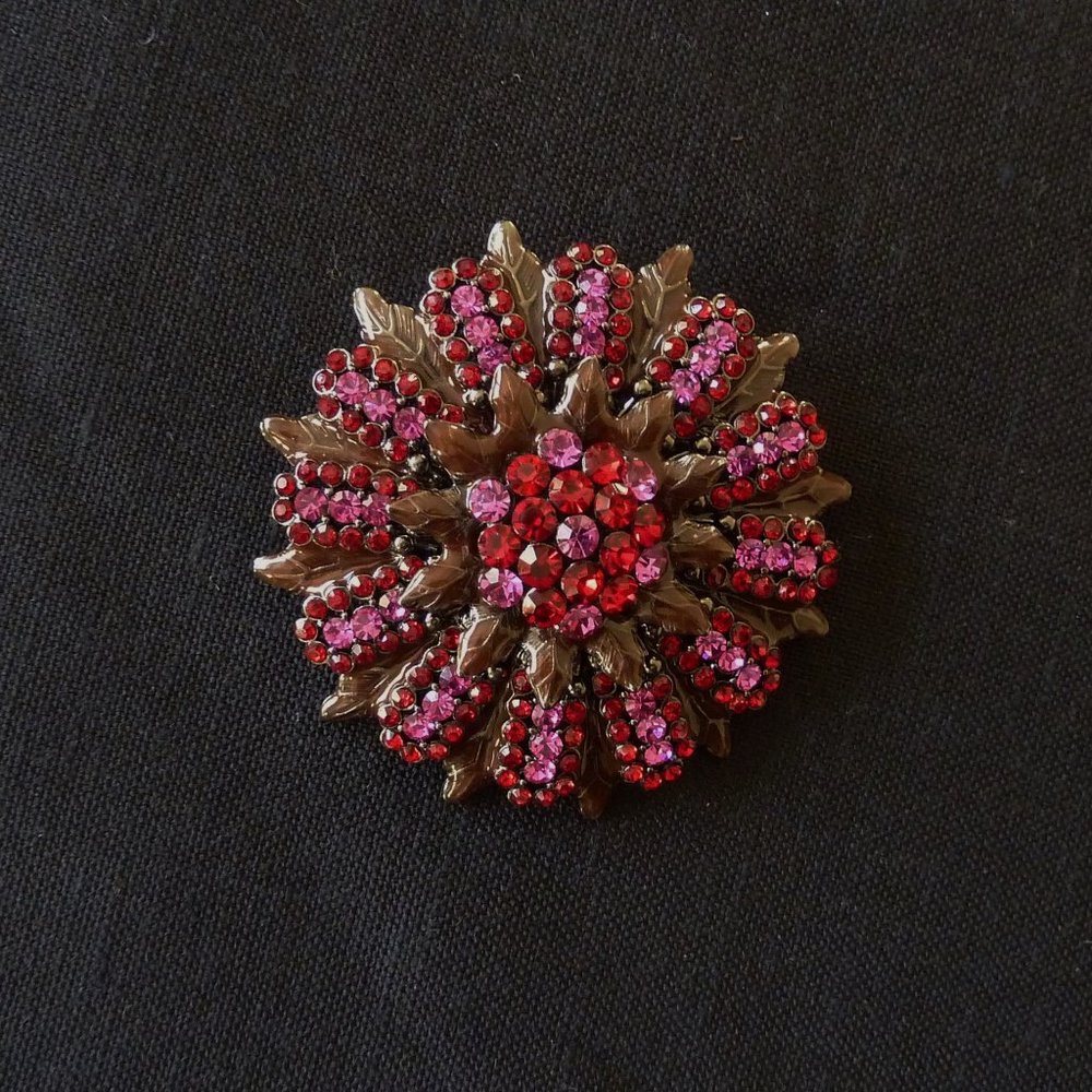 Brooch - Picture 5 of 6